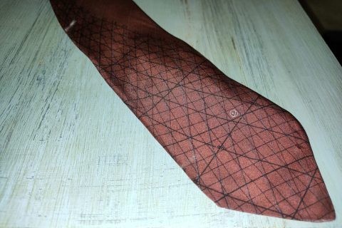 Psychometric chart on a tie