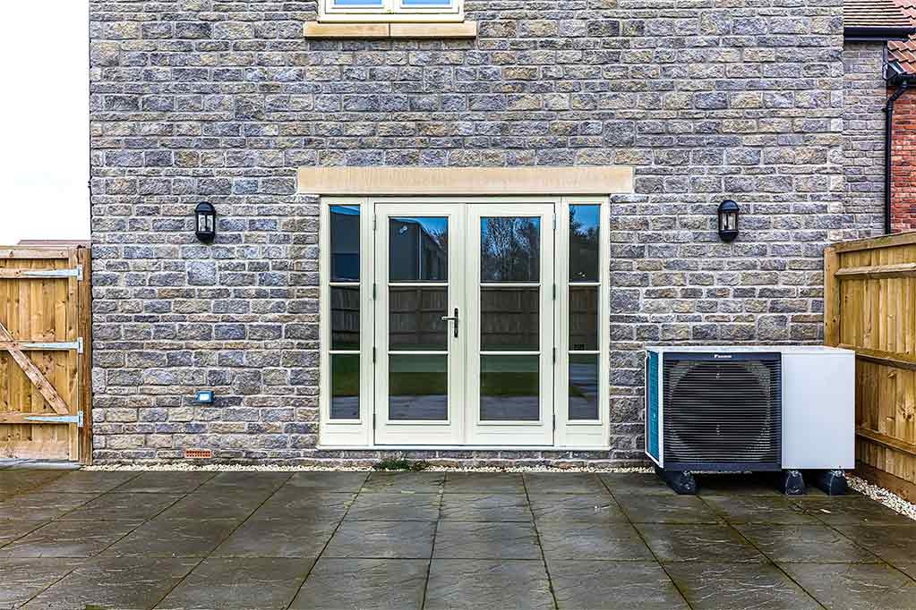 heat pump UK