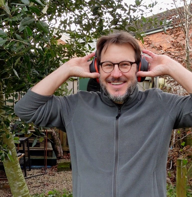 How loud & noisy are air source heat pumps? Renewable Heating Hub