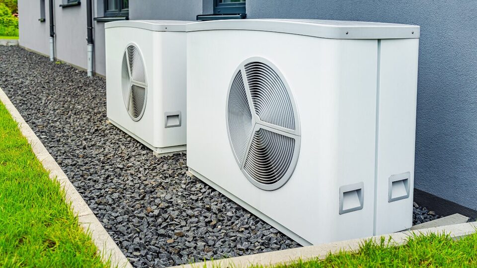 Vote for the Best Heat Pump Brand in the UK – 2027 Edition
