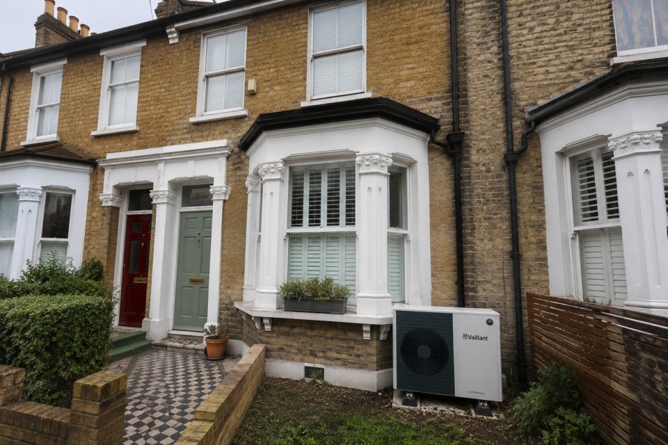 SE13 heat pump